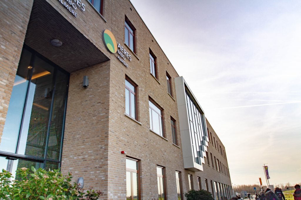 Gevel Groenhorst College Almere Nieuwbouw BINX Smartility